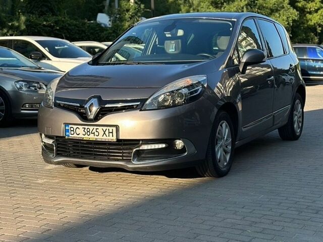 Серый Рено Сценик, объемом двигателя 1.6 л и пробегом 205 тыс. км за 8300 $, фото 1 на Automoto.ua