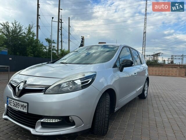 Сірий Рено Сценік, об'ємом двигуна 1.46 л та пробігом 305 тис. км за 8000 $, фото 1 на Automoto.ua