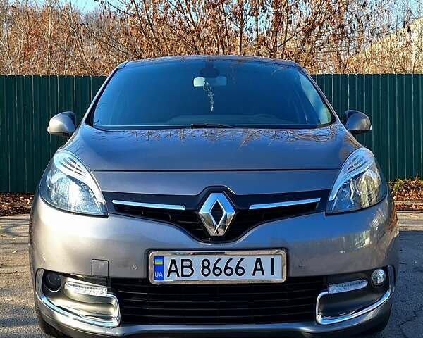 Серый Рено Сценик, объемом двигателя 1.46 л и пробегом 232 тыс. км за 9500 $, фото 1 на Automoto.ua