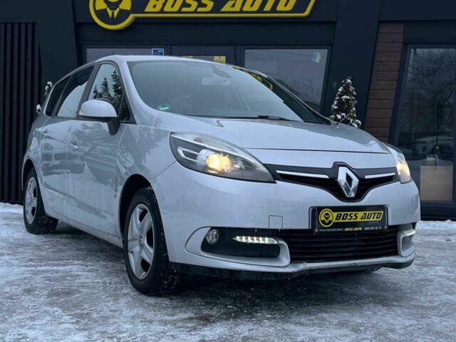 Сірий Рено Сценік, об'ємом двигуна 1.5 л та пробігом 200 тис. км за 9000 $, фото 1 на Automoto.ua