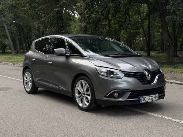 Рено Сценик 2017 в Черновцах на Automoto.ua Серый Рено Сценик, объемом двигателя 1.5 л и пробегом 208 тыс. км за 319 $, фото 1 на Automoto.ua