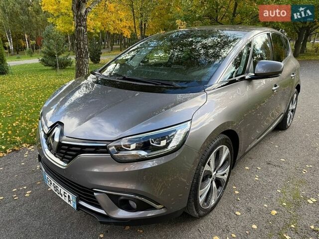 Серый Рено Сценик, объемом двигателя 1.6 л и пробегом 199 тыс. км за 14400 $, фото 1 на Automoto.ua