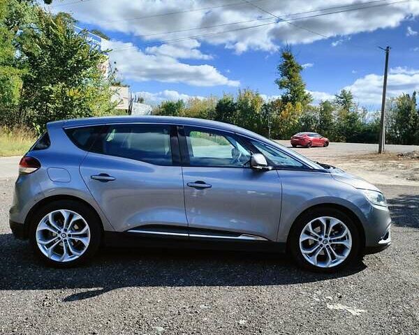 Серый Рено Сценик, объемом двигателя 1.5 л и пробегом 211 тыс. км за 14500 $, фото 1 на Automoto.ua