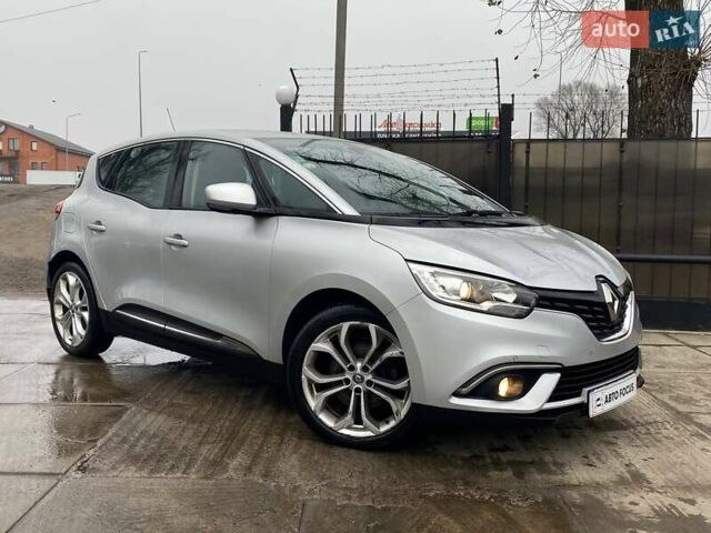 Серый Рено Сценик, объемом двигателя 1.46 л и пробегом 123 тыс. км за 15490 $, фото 1 на Automoto.ua