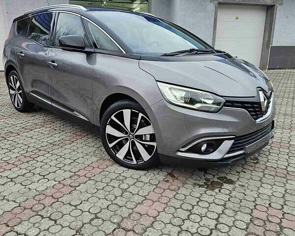 Серый Рено Сценик, объемом двигателя 1.6 л и пробегом 215 тыс. км за 14500 $, фото 1 на Automoto.ua