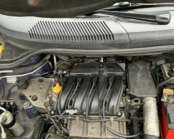 Синий Рено Сценик, объемом двигателя 2 л и пробегом 180 тыс. км за 4200 $, фото 1 на Automoto.ua