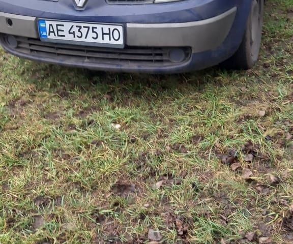 Синий Рено Сценик, объемом двигателя 1.5 л и пробегом 300 тыс. км за 2601 $, фото 1 на Automoto.ua