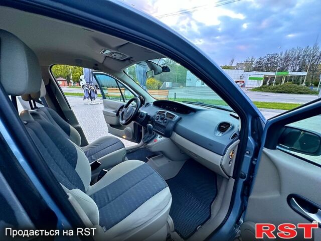 Синий Рено Сценик, объемом двигателя 1.6 л и пробегом 230 тыс. км за 4500 $, фото 1 на Automoto.ua