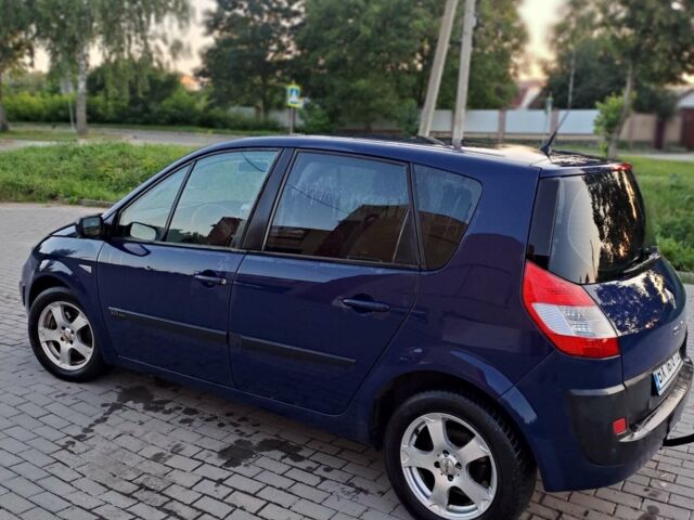 Синій Рено Сценік, об'ємом двигуна 2 л та пробігом 250 тис. км за 4850 $, фото 1 на Automoto.ua