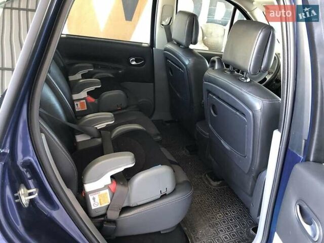 Синій Рено Сценік, об'ємом двигуна 1.6 л та пробігом 190 тис. км за 5300 $, фото 1 на Automoto.ua