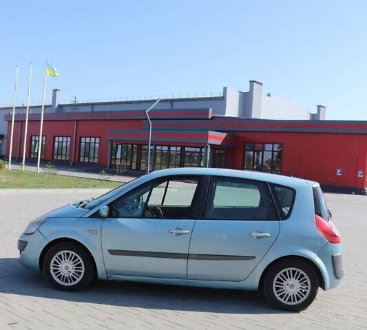 Синій Рено Сценік, объемом двигателя 1.6 л и пробегом 245 тыс. км за 4800 $, фото 1 на Automoto.ua