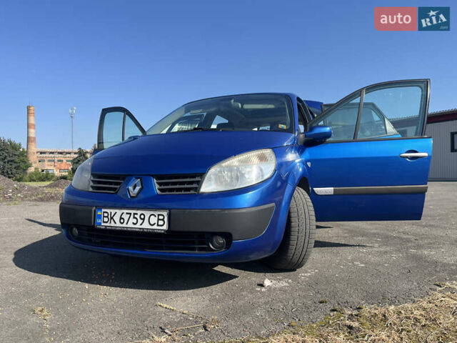 Синий Рено Сценик, объемом двигателя 1.6 л и пробегом 270 тыс. км за 4500 $, фото 1 на Automoto.ua