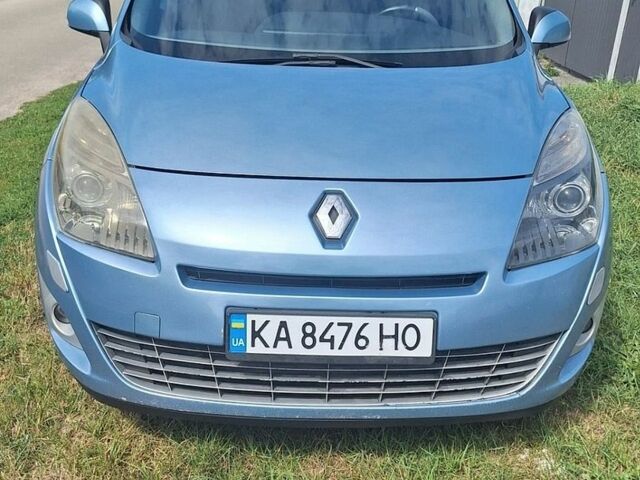 Синий Рено Сценик, объемом двигателя 2 л и пробегом 252 тыс. км за 8500 $, фото 1 на Automoto.ua