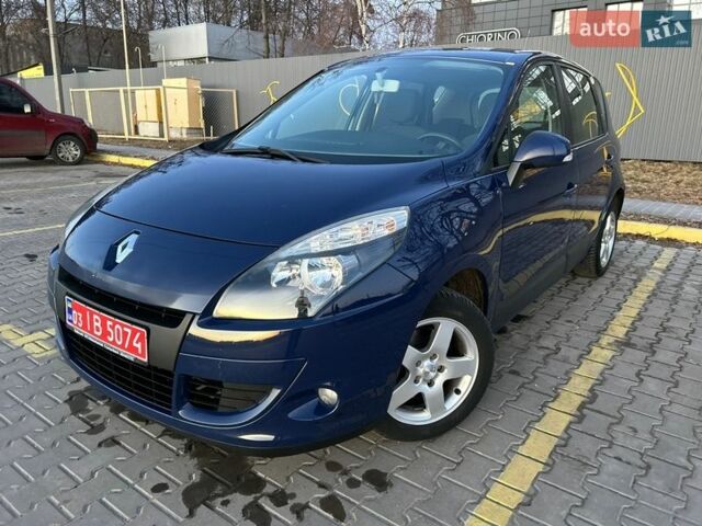 Синий Рено Сценик, объемом двигателя 1.6 л и пробегом 176 тыс. км за 7700 $, фото 1 на Automoto.ua