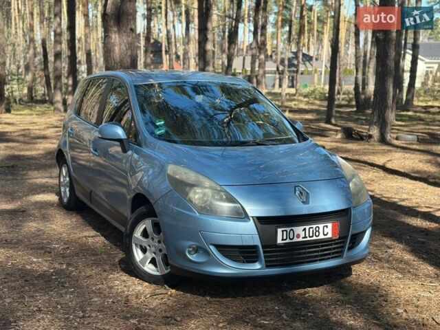 Синій Рено Сценік, об'ємом двигуна 1.5 л та пробігом 197 тис. км за 7250 $, фото 1 на Automoto.ua