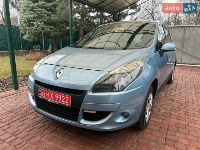 Синий Рено Сценик, объемом двигателя 1.6 л и пробегом 121 тыс. км за 7200 $, фото 1 на Automoto.ua