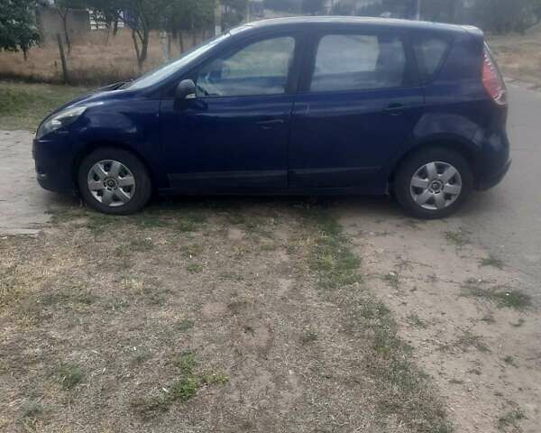 Синій Рено Сценік, об'ємом двигуна 1.5 л та пробігом 220 тис. км за 6350 $, фото 1 на Automoto.ua