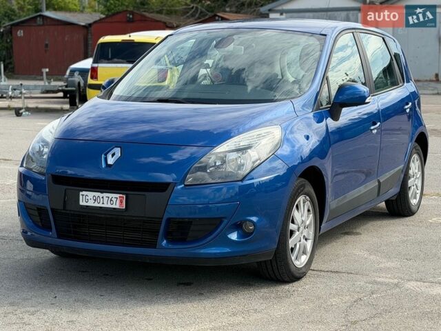 Синій Рено Сценік, об'ємом двигуна 1.5 л та пробігом 170 тис. км за 6450 $, фото 1 на Automoto.ua