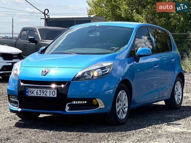 Синий Рено Сценик, объемом двигателя 1.5 л и пробегом 254 тыс. км за 7700 $, фото 1 на Automoto.ua