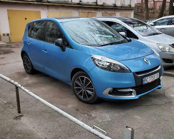 Синий Рено Сценик, объемом двигателя 1.6 л и пробегом 280 тыс. км за 9500 $, фото 1 на Automoto.ua