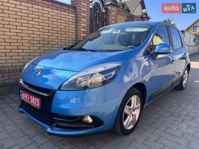 Синій Рено Сценік, об'ємом двигуна 1.6 л та пробігом 116 тис. км за 10700 $, фото 1 на Automoto.ua
