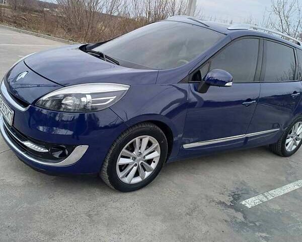 Синий Рено Сценик, объемом двигателя 2 л и пробегом 248 тыс. км за 9500 $, фото 1 на Automoto.ua