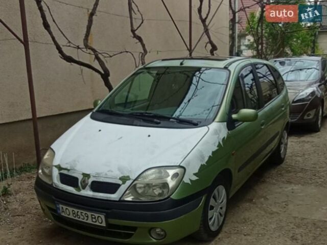 Зеленый Рено Сценик, объемом двигателя 1.6 л и пробегом 247 тыс. км за 2500 $, фото 1 на Automoto.ua