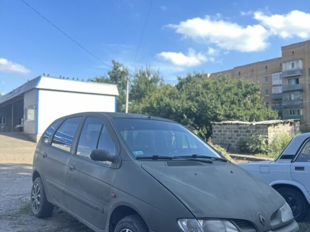 Зеленый Рено Сценик, объемом двигателя 2 л и пробегом 200 тыс. км за 653 $, фото 1 на Automoto.ua