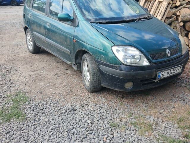Зелений Рено Сценік, об'ємом двигуна 2 л та пробігом 230 тис. км за 950 $, фото 1 на Automoto.ua