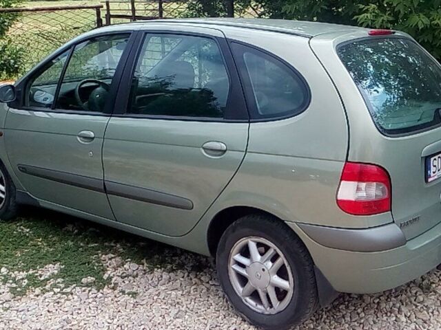 Зелений Рено Сценік, об'ємом двигуна 1.6 л та пробігом 260 тис. км за 2200 $, фото 1 на Automoto.ua
