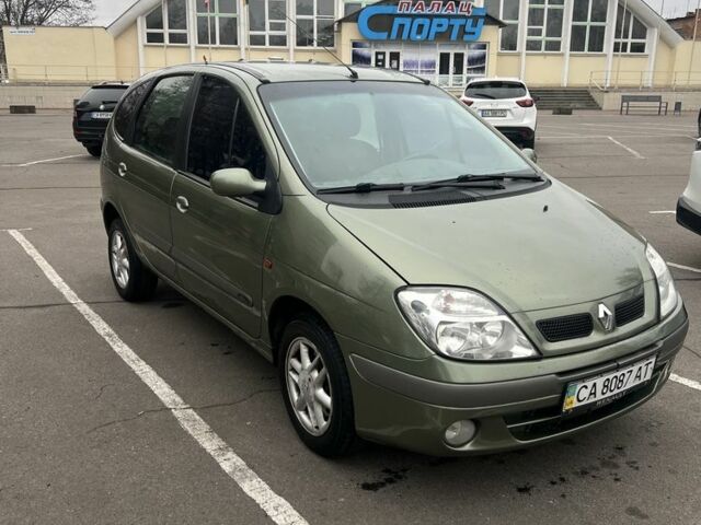Зеленый Рено Сценик, объемом двигателя 1.6 л и пробегом 257 тыс. км за 3100 $, фото 1 на Automoto.ua