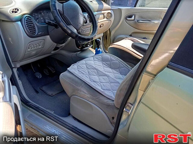 Зелений Рено Сценік, об'ємом двигуна 1.6 л та пробігом 333 тис. км за 1700 $, фото 1 на Automoto.ua
