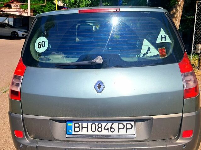 Зелений Рено Сценік, об'ємом двигуна 1.6 л та пробігом 460 тис. км за 3500 $, фото 1 на Automoto.ua