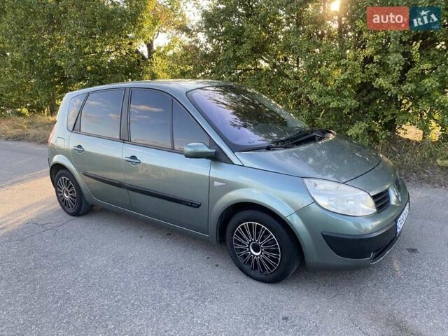 Зеленый Рено Сценик, объемом двигателя 1.6 л и пробегом 243 тыс. км за 4500 $, фото 1 на Automoto.ua