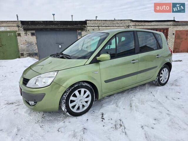 Зелений Рено Сценік, об'ємом двигуна 1.6 л та пробігом 114 тис. км за 6300 $, фото 1 на Automoto.ua
