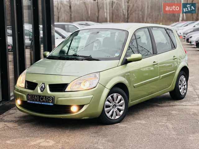 Зеленый Рено Сценик, объемом двигателя 1.6 л и пробегом 114 тыс. км за 5700 $, фото 1 на Automoto.ua
