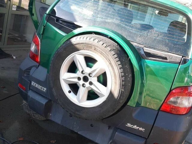 Зеленый Рено Сценик, объемом двигателя 2 л и пробегом 250 тыс. км за 2800 $, фото 1 на Automoto.ua