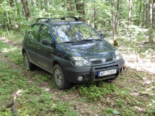 Зеленый Рено Спорт Спайдер, объемом двигателя 0 л и пробегом 249 тыс. км за 2600 $, фото 1 на Automoto.ua