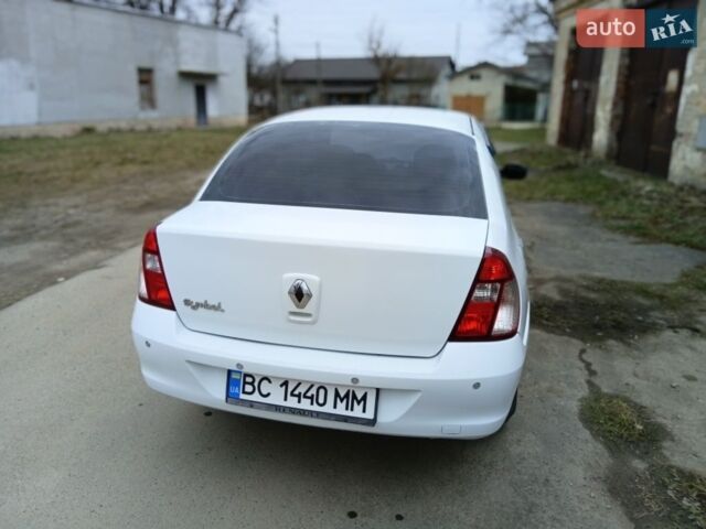 Білий Рено Сімбол, об'ємом двигуна 1.4 л та пробігом 303 тис. км за 2600 $, фото 1 на Automoto.ua