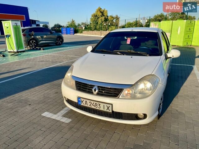 Белый Рено Симбол, объемом двигателя 1.39 л и пробегом 203 тыс. км за 3500 $, фото 1 на Automoto.ua
