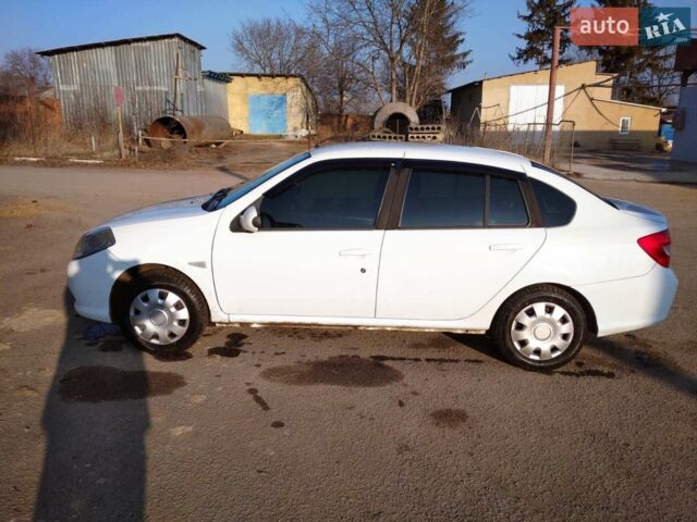Білий Рено Сімбол, об'ємом двигуна 1.39 л та пробігом 184 тис. км за 5200 $, фото 1 на Automoto.ua