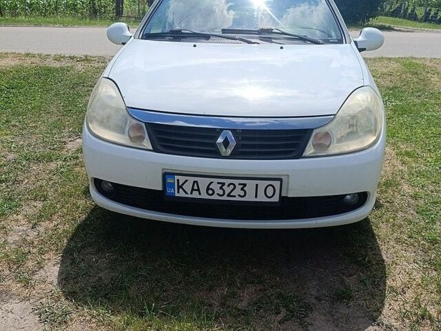 Білий Рено Сімбол, об'ємом двигуна 1.39 л та пробігом 300 тис. км за 3300 $, фото 1 на Automoto.ua