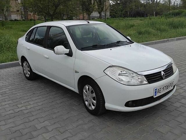 Білий Рено Сімбол, об'ємом двигуна 1.39 л та пробігом 136 тис. км за 6200 $, фото 1 на Automoto.ua
