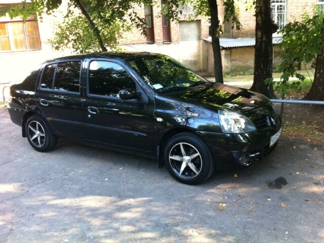 Чорний Рено Сімбол, об'ємом двигуна 1.4 л та пробігом 71 тис. км за 6000 $, фото 1 на Automoto.ua