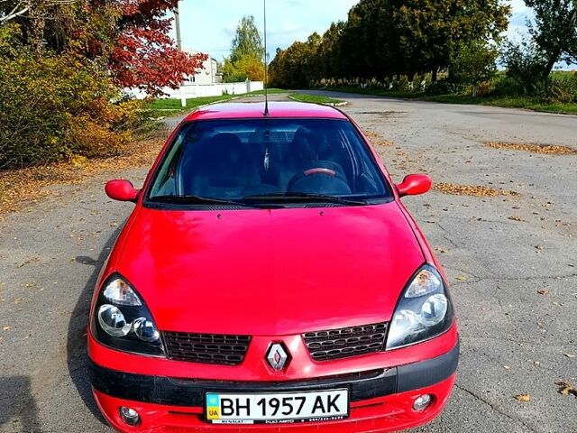 Червоний Рено Сімбол, об'ємом двигуна 1.4 л та пробігом 190 тис. км за 3200 $, фото 1 на Automoto.ua