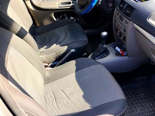 Рено Сімбол, об'ємом двигуна 1.4 л та пробігом 130 тис. км за 4500 $, фото 1 на Automoto.ua