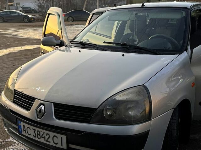 Сірий Рено Сімбол, об'ємом двигуна 1.4 л та пробігом 345 тис. км за 3500 $, фото 1 на Automoto.ua