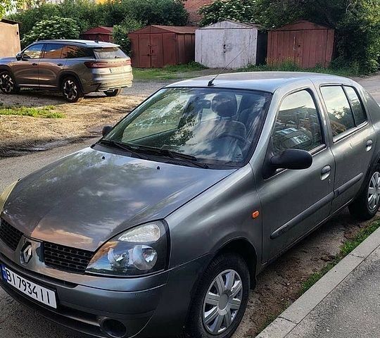 Сірий Рено Сімбол, об'ємом двигуна 1.39 л та пробігом 214 тис. км за 2400 $, фото 1 на Automoto.ua