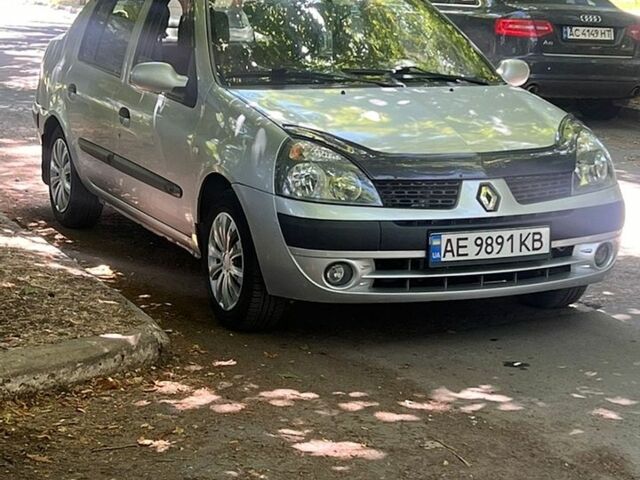 Сірий Рено Сімбол, об'ємом двигуна 1.4 л та пробігом 218 тис. км за 3000 $, фото 1 на Automoto.ua
