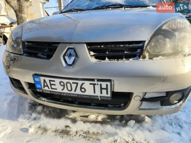 Серый Рено Симбол, объемом двигателя 1.39 л и пробегом 278 тыс. км за 2500 $, фото 1 на Automoto.ua